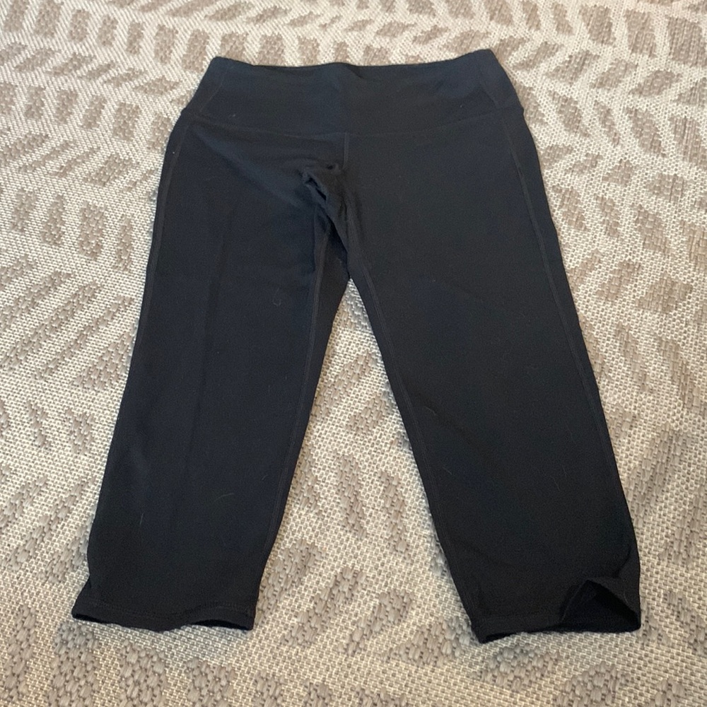 Athleta Cropped Leggings